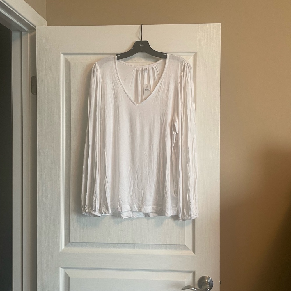 GAP White V-Neck Long Sleeve Blouse